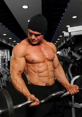 как правильно накачать дельтовидные мышцы