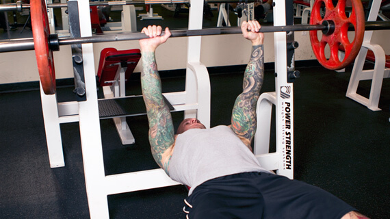 Лучший способ накачать грудные мышцы